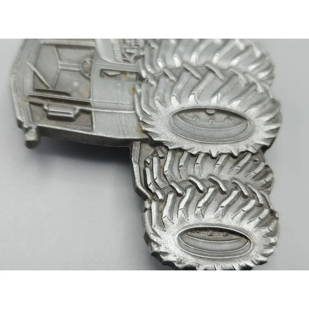 John Deere‎ big sexy tractor belt buckle Iron Horse 1980 Model 8440